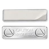 Porte badges Magnétique en métal : Support magnétique de badge avec adhésif